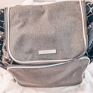 Bananafish pumping/nursing bag